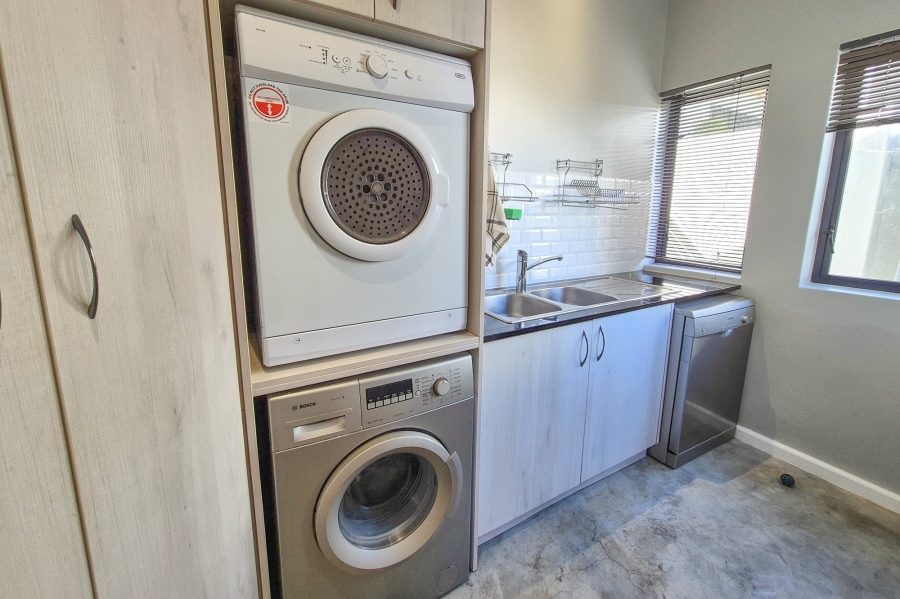 3 Bedroom Property for Sale in Kelderhof Country Village Western Cape